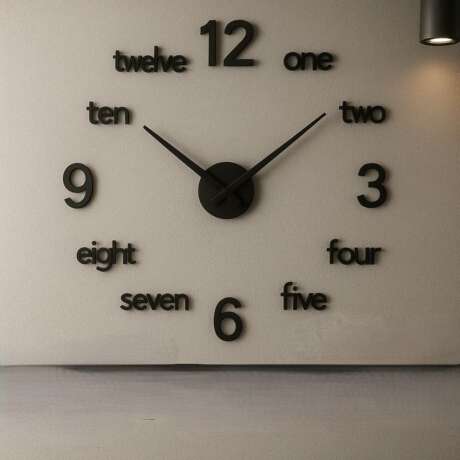 Modern Acrylic Timepiece (12 Inch)